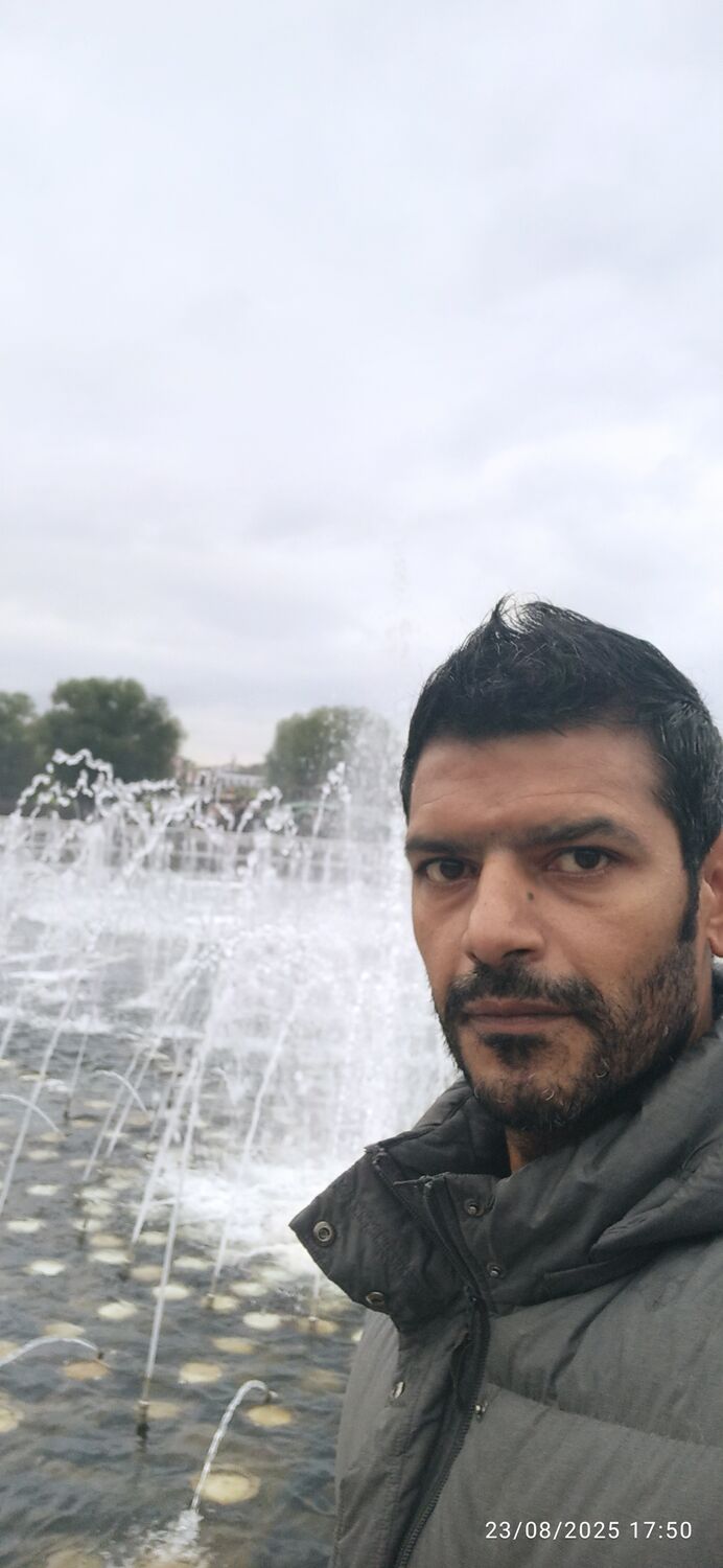  53243177  Sayed, 41 ,    