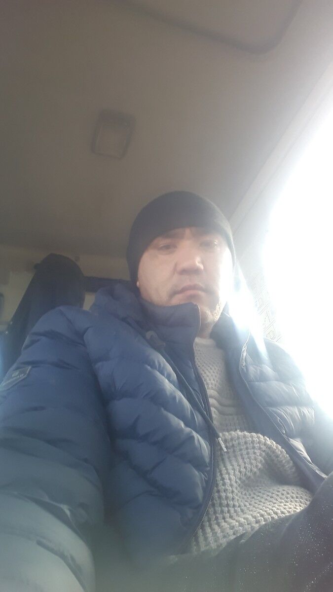  19902827  , 49 ,    
