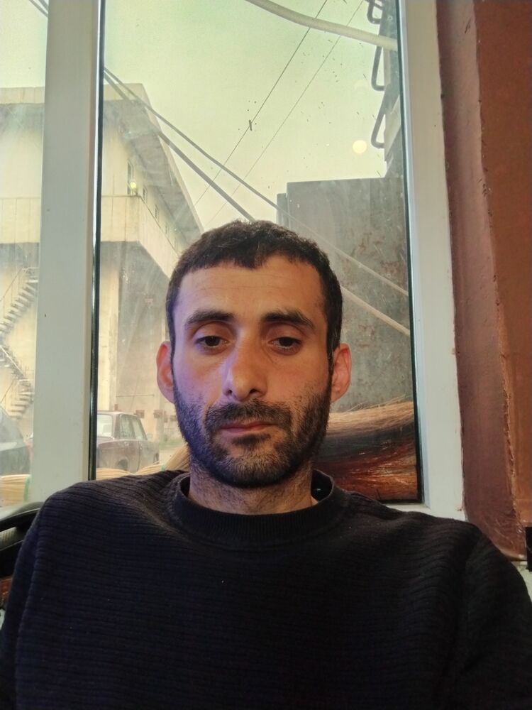  ,   Temo, 32 ,   ,   