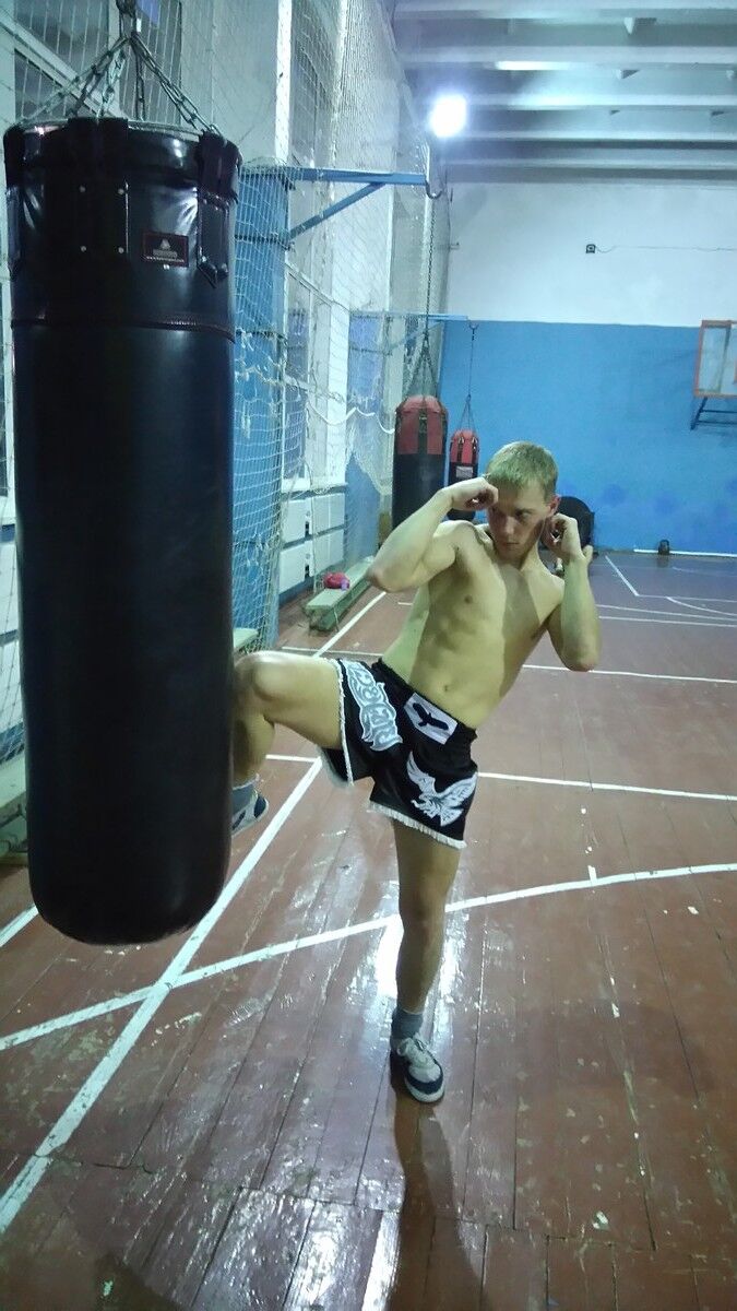  ,   Ragnar, 34 ,   