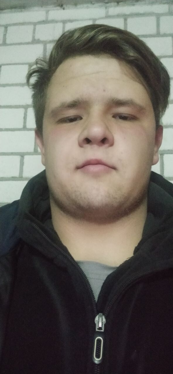  30618527  Danik, 22 ,    