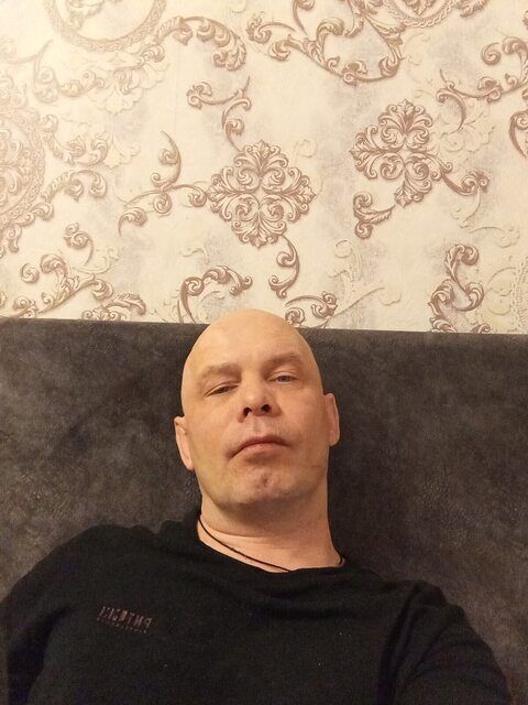  44041457  , 46 ,    