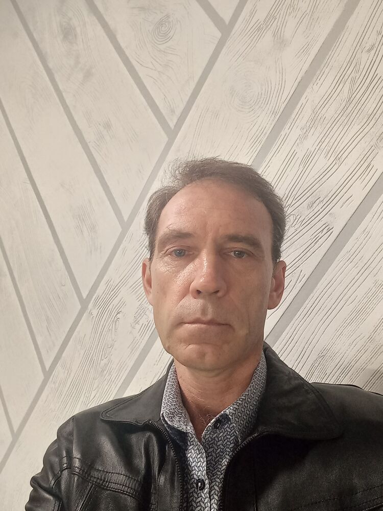  52724697  , 49 ,    