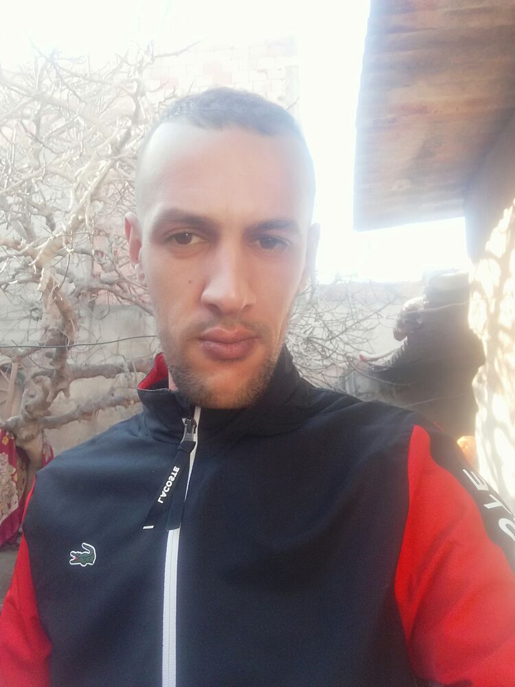  ,   Sofian, 33 ,   ,   