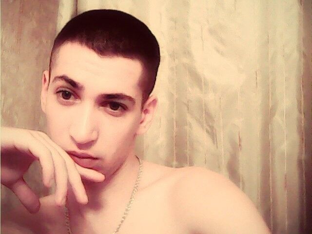  5775317  , 33 ,    