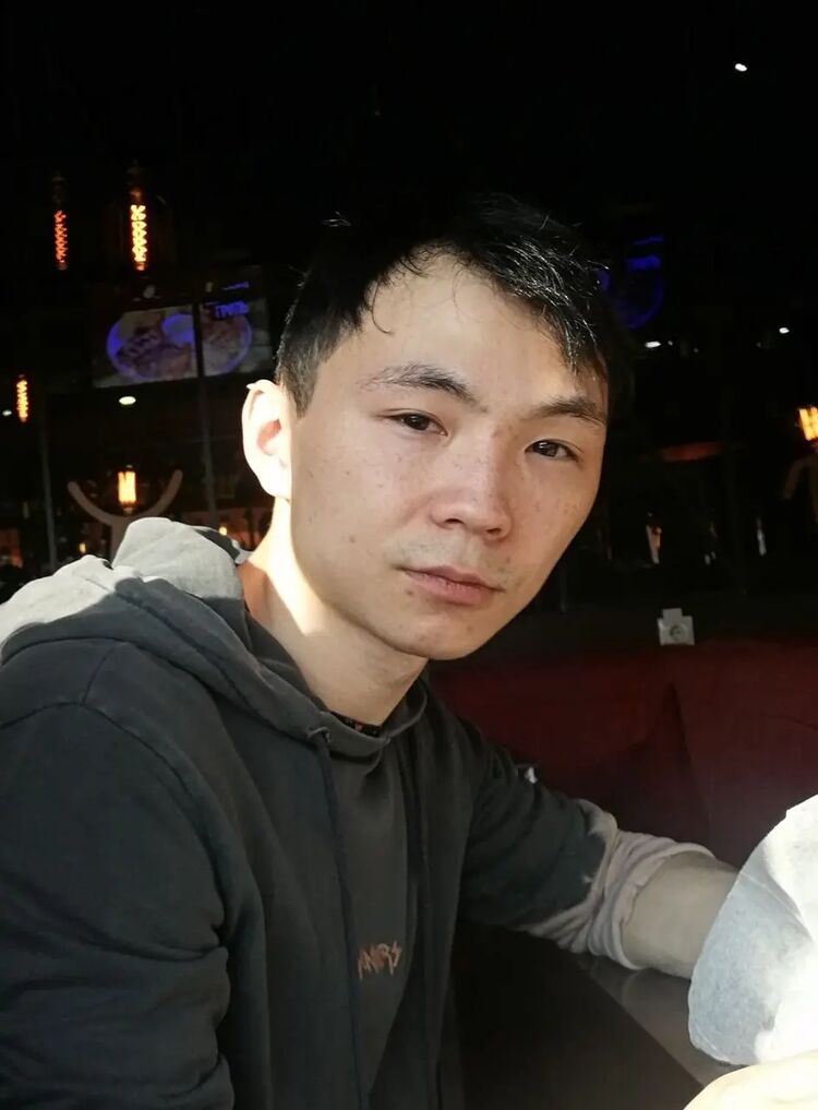  40178327  ϸ, 24 ,    