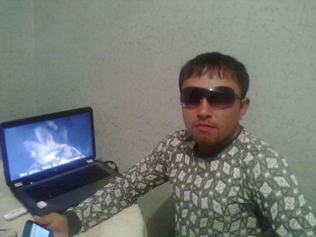  4349577  Damir, 42 ,    