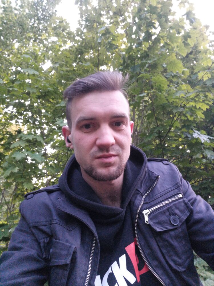  ,   John, 29 ,   ,   , c , 