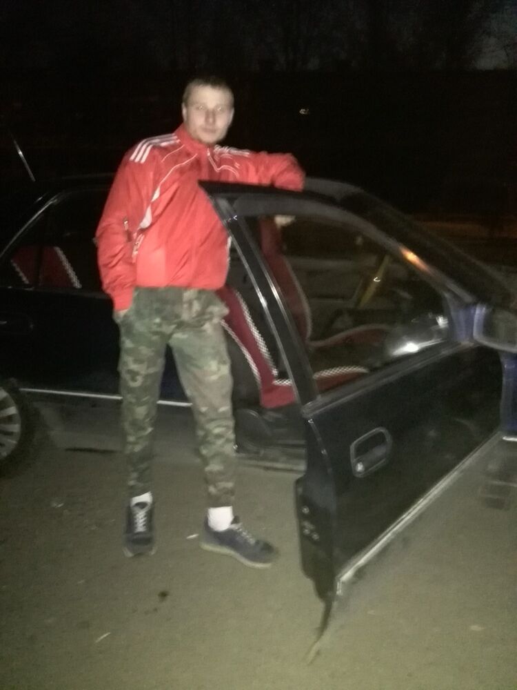  4181917  , 32 ,    