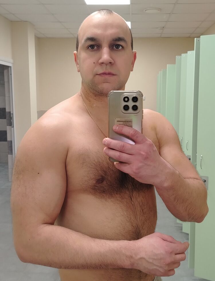  49590047  , 35 ,    