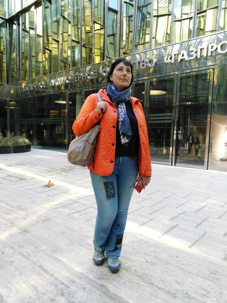  -,   Elizaveta, 60 ,     , c 