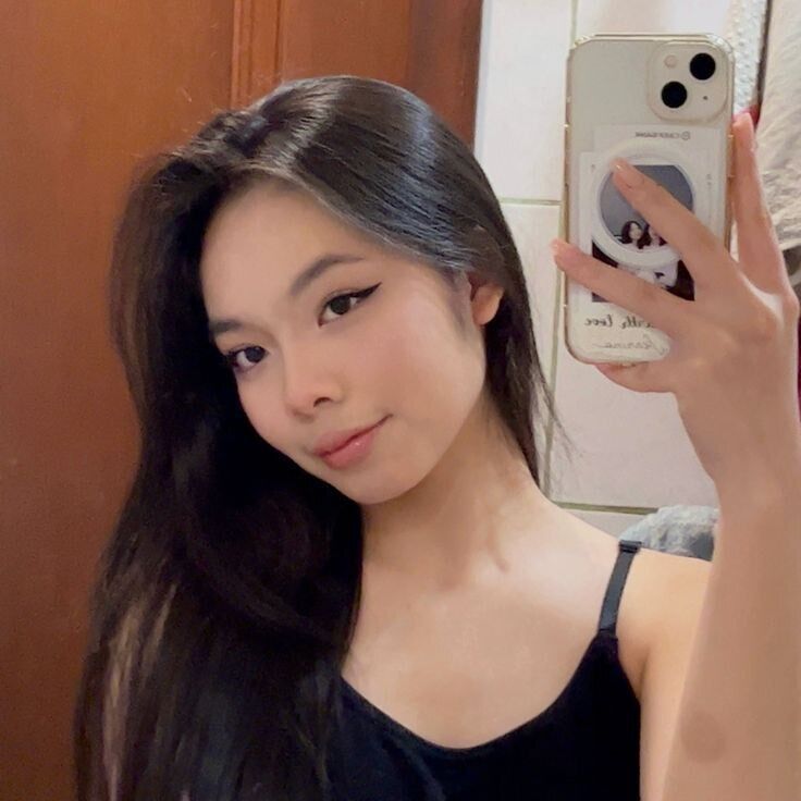  53780277  Dina, 20 ,    