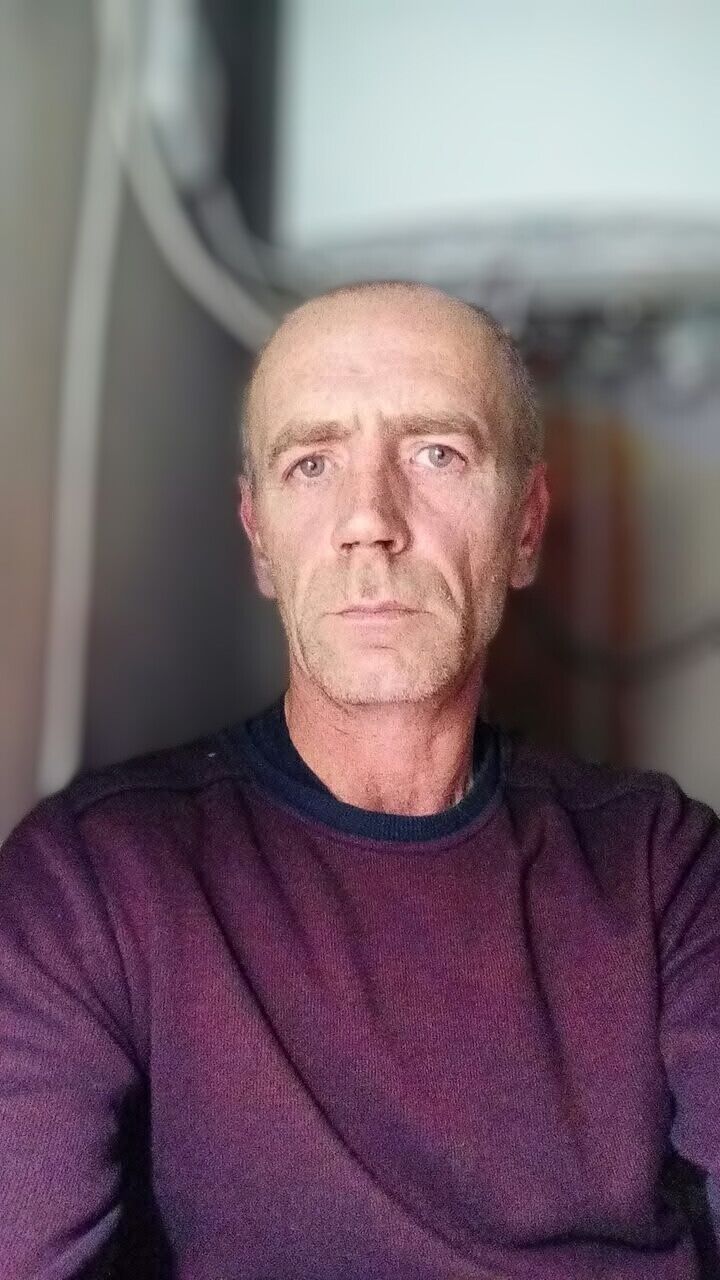 45938197  Saha_j, 53 ,    