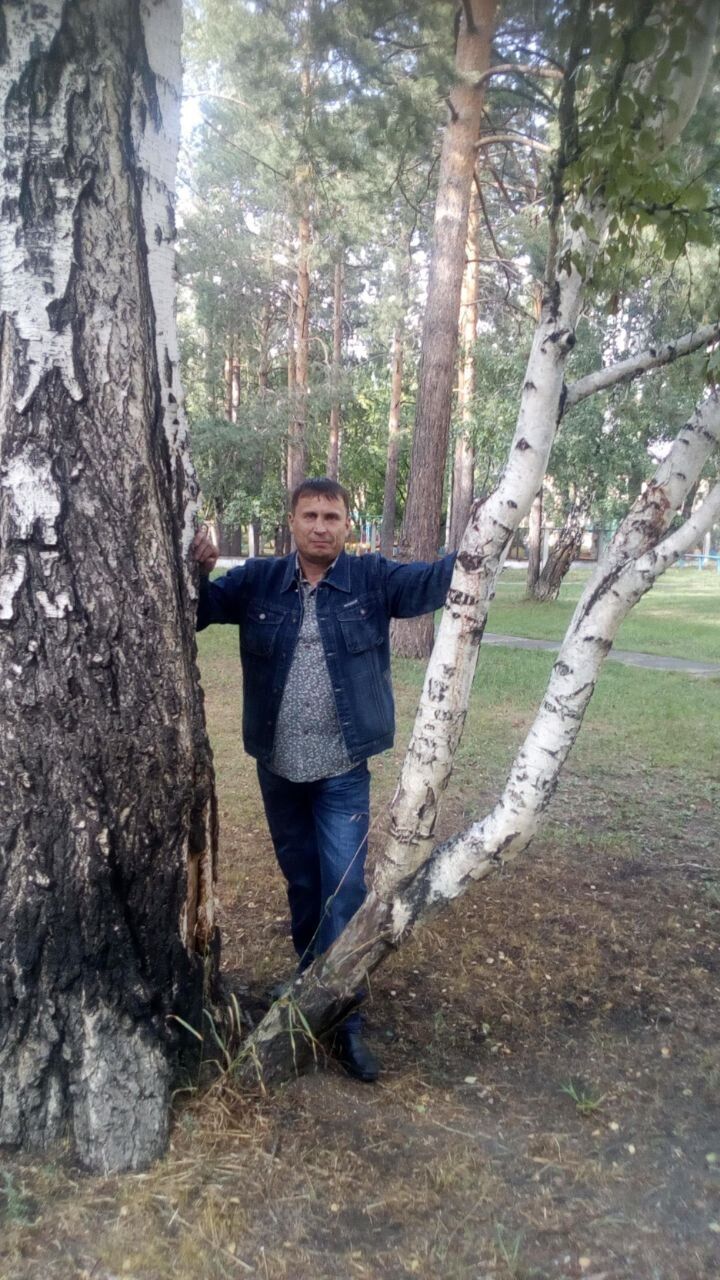  27095367  Derevtsoviva, 35 ,    