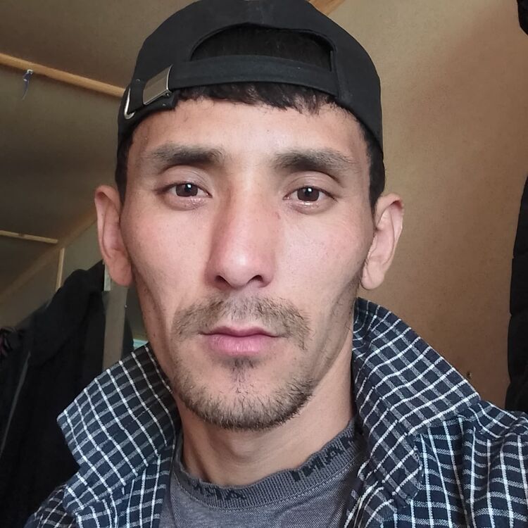  -,   Mizali, 34 ,   ,   