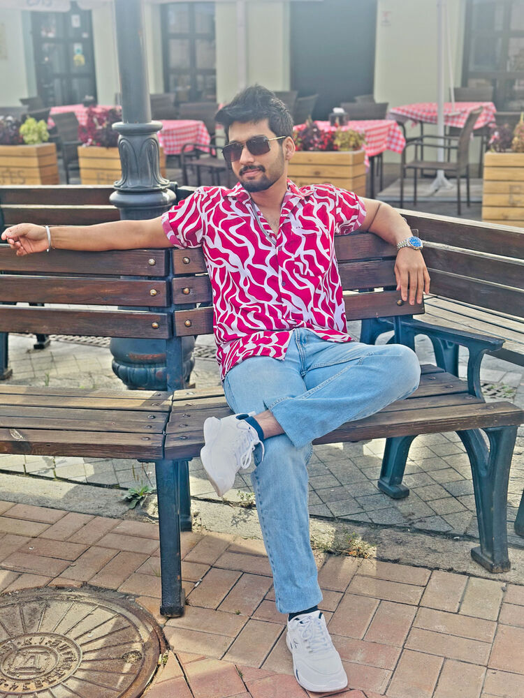  ,   Paasha, 29 ,   ,   