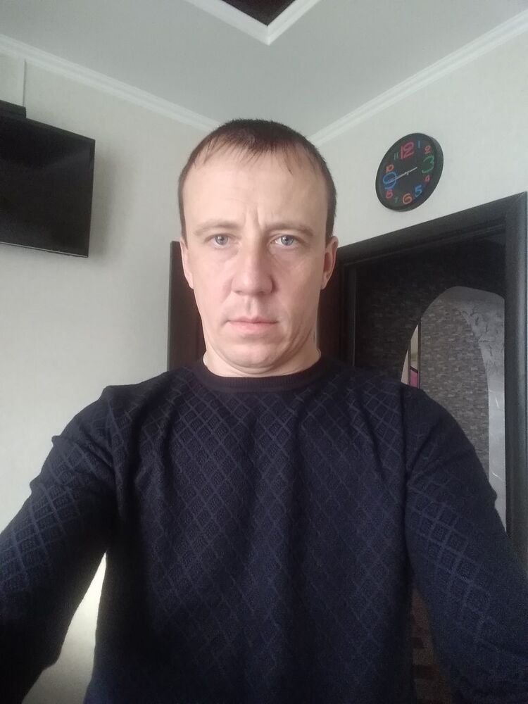  --,   , 44 ,     , c 