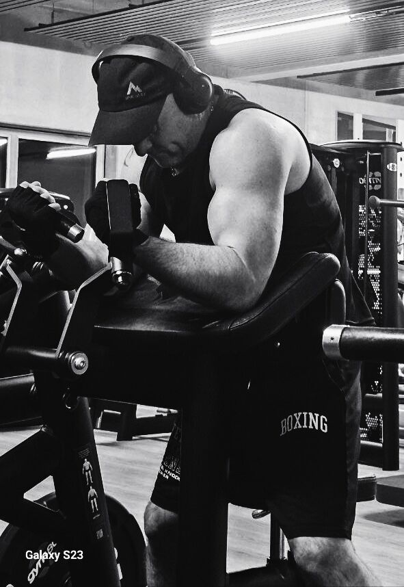  53504197  , 42 ,    Kastellaun