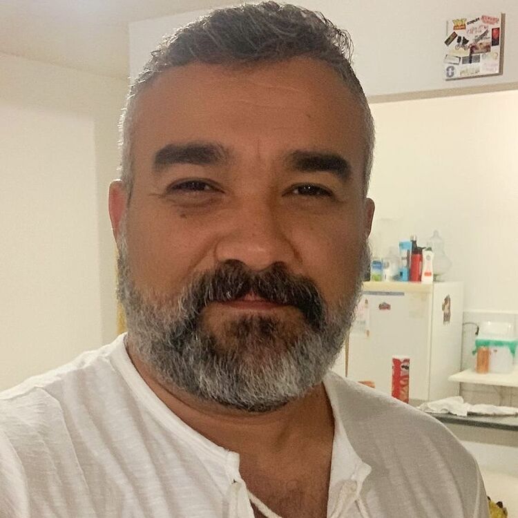  38578437  Andrew Bell, 55 ,    