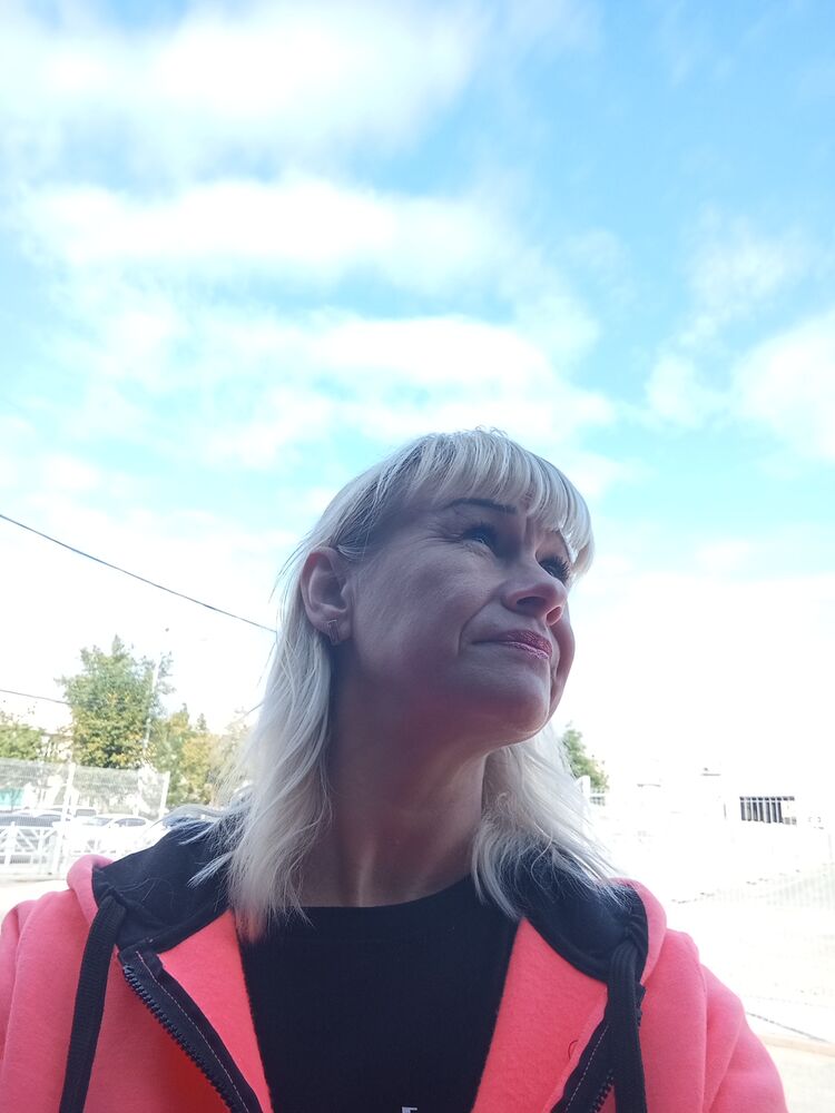  48227807  Irina, 48 ,     