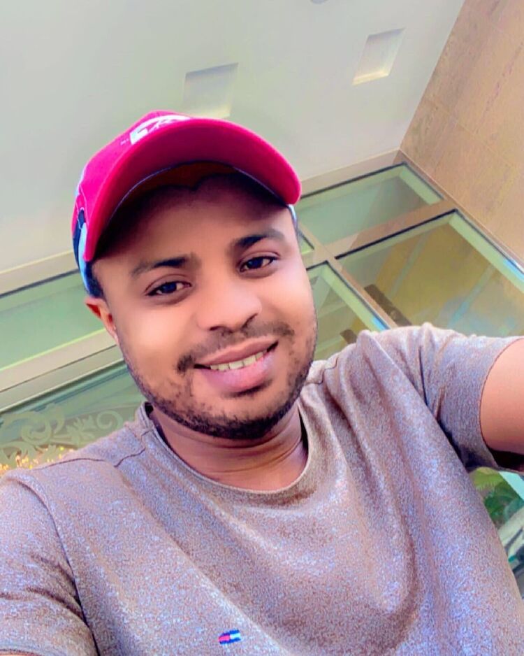  ,   Prince Tee, 25 ,   ,   