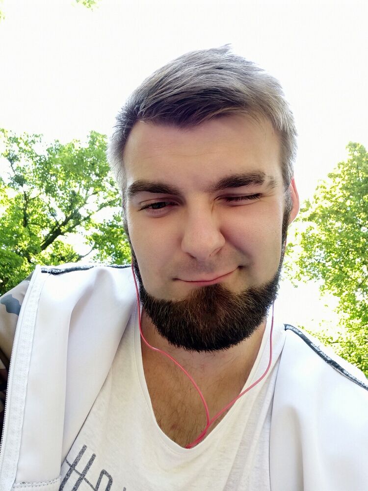  20454357  Andrey, 29 ,    Horovice