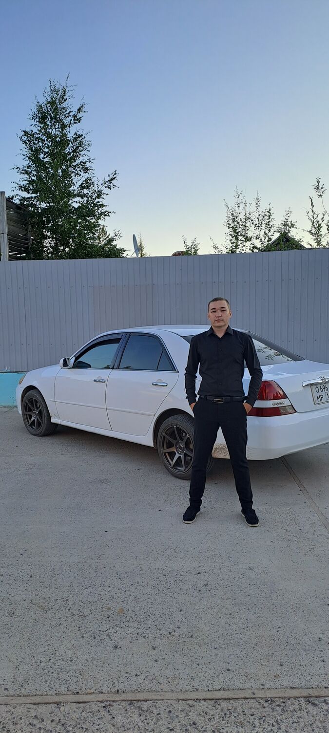  40601687  , 24 ,    