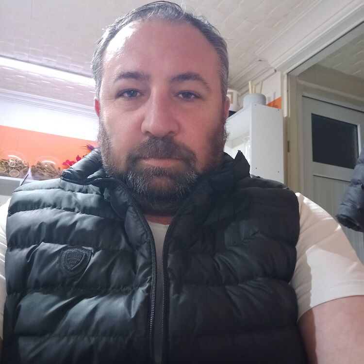  48759527  Gokhan, 43 ,    