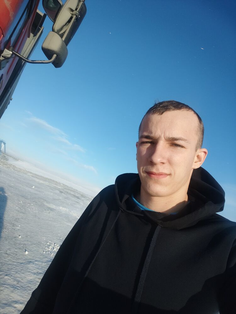  34021837  , 24 ,    