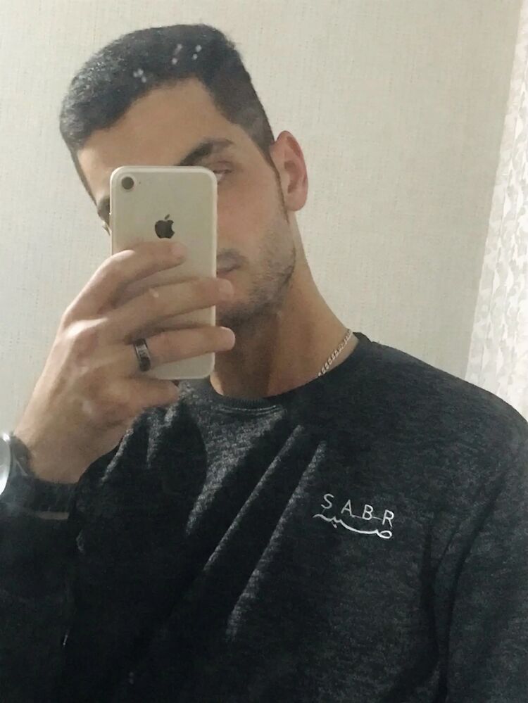  38879657  , 24 ,    