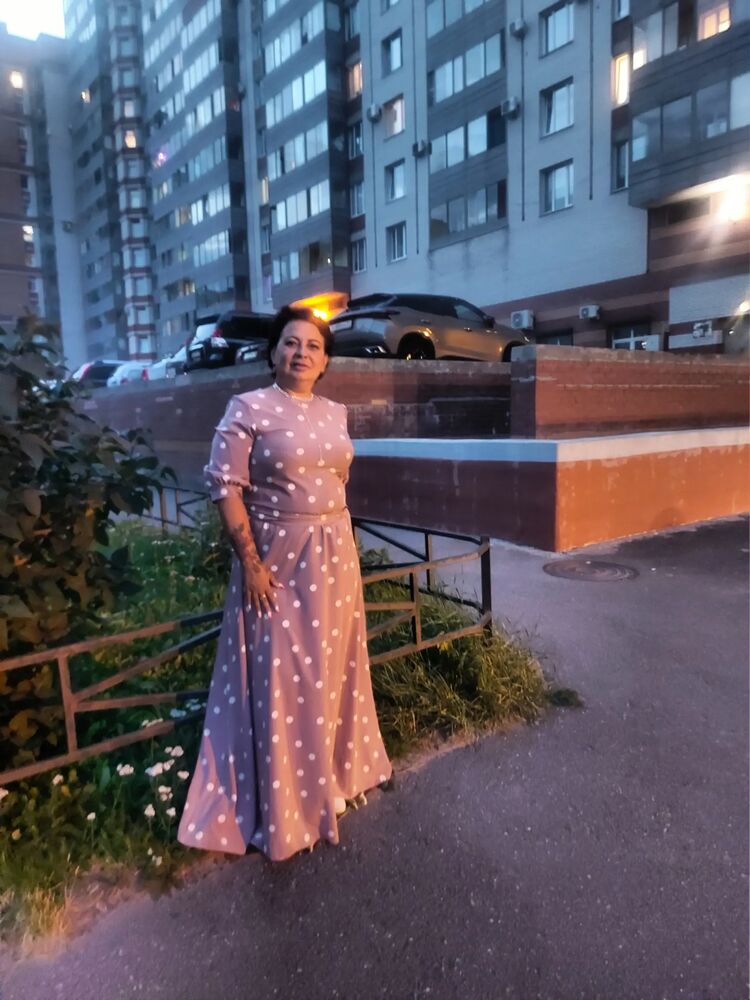  37024197  Svetlana, 51 ,    -