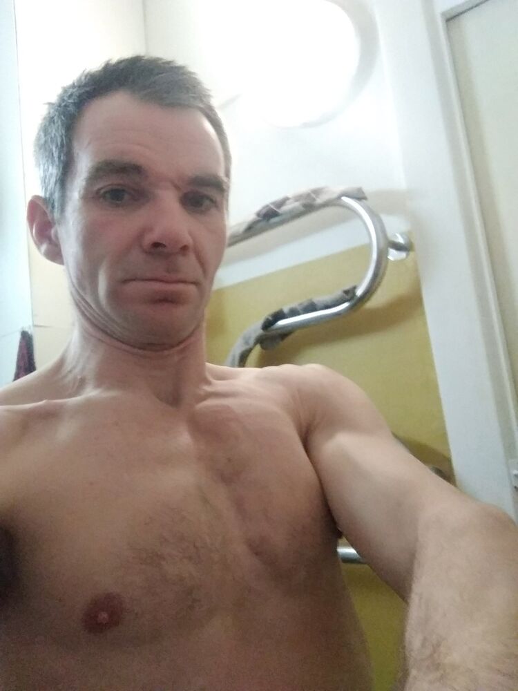  ,   Robert, 48 ,   