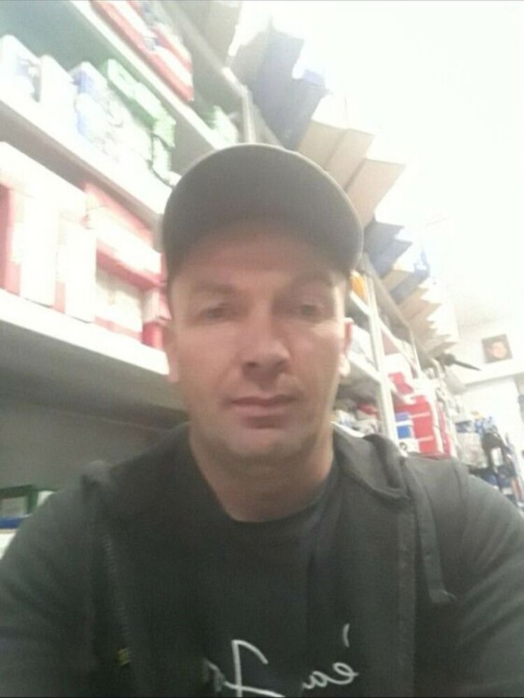  ,   Azamat, 42 ,   ,   