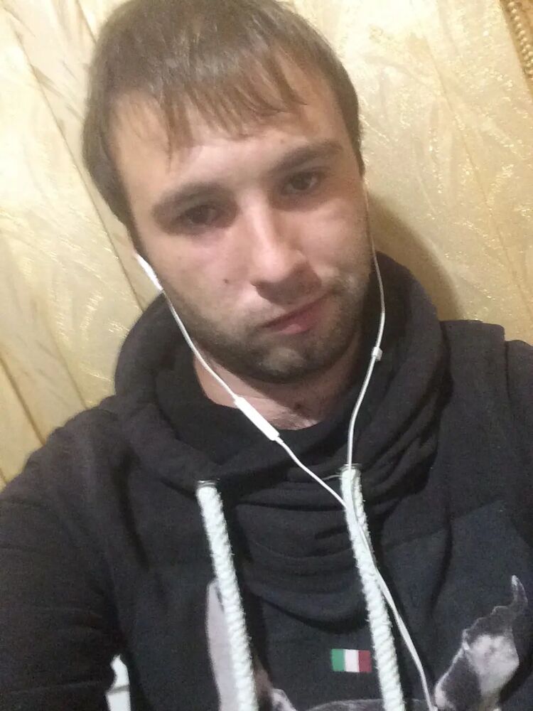  36870607  Vyacheslav, 31 ,    