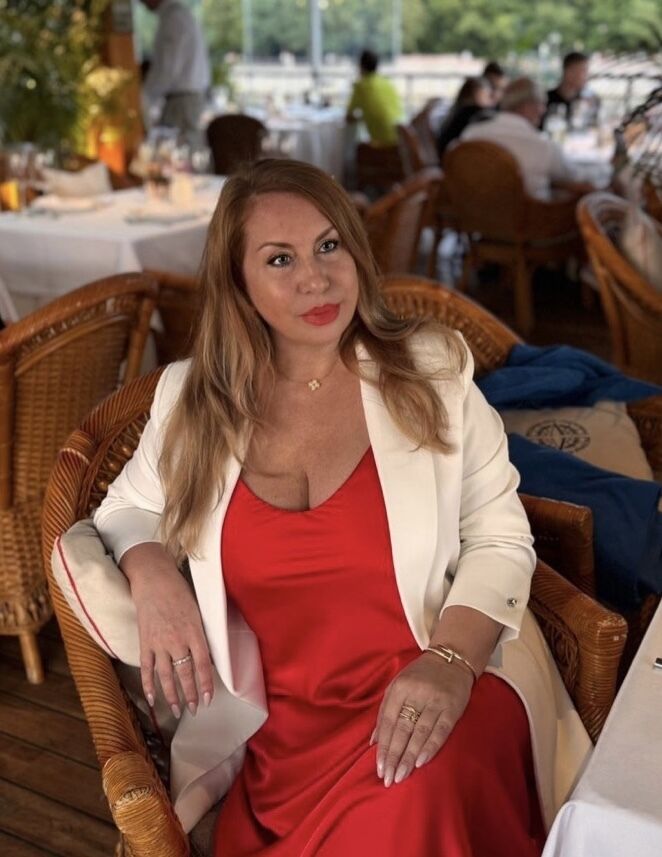  54632927  Tatiana, 47 ,    