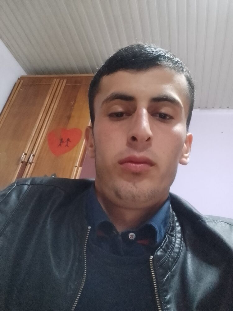  32534287  , 25 ,    