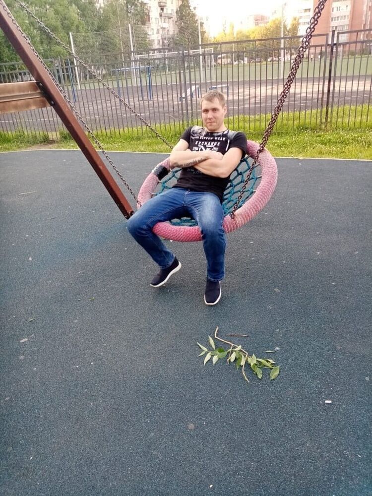  21116447  , 33 ,    -