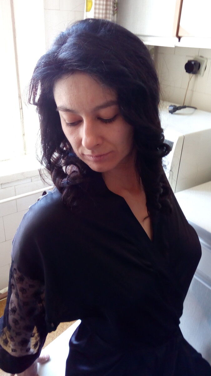  ,   Anita, 35 ,     , c 
