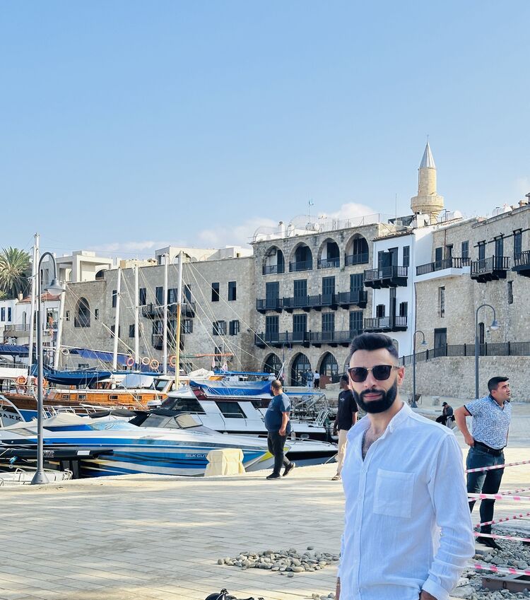  ,   Emirhan, 34 ,   ,   
