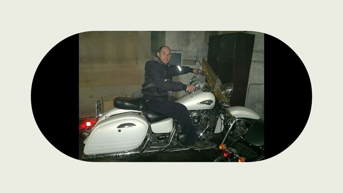  9233037  VASILIY, 58 ,    