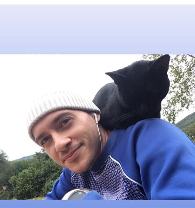  40261327  Ruslan, 34 ,    