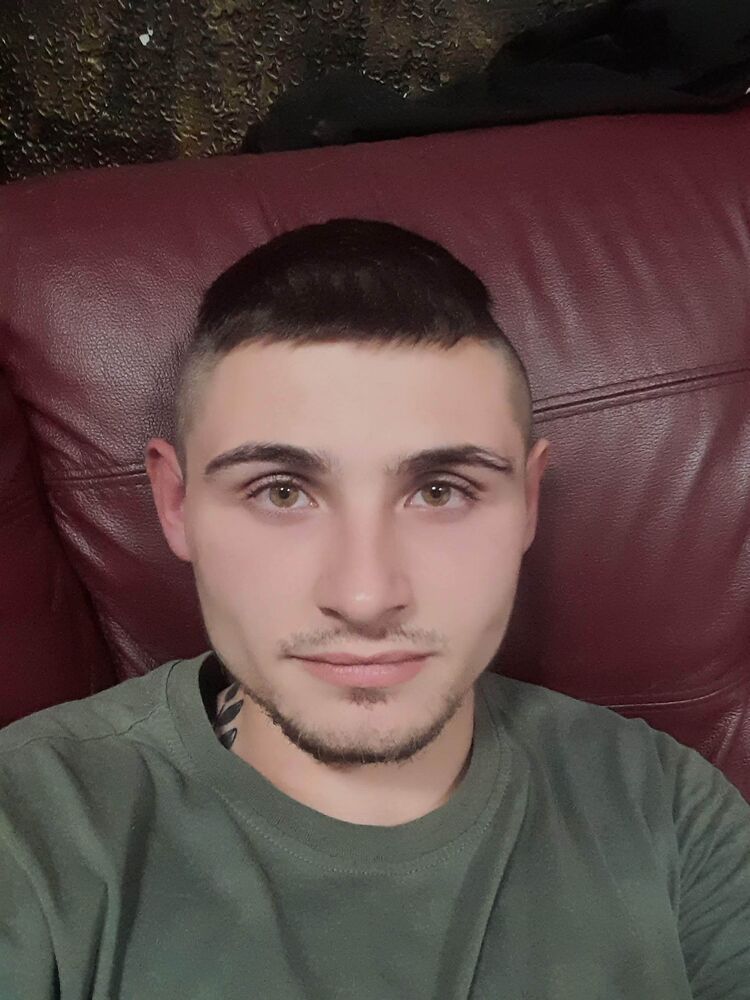  36689677  , 22 ,    