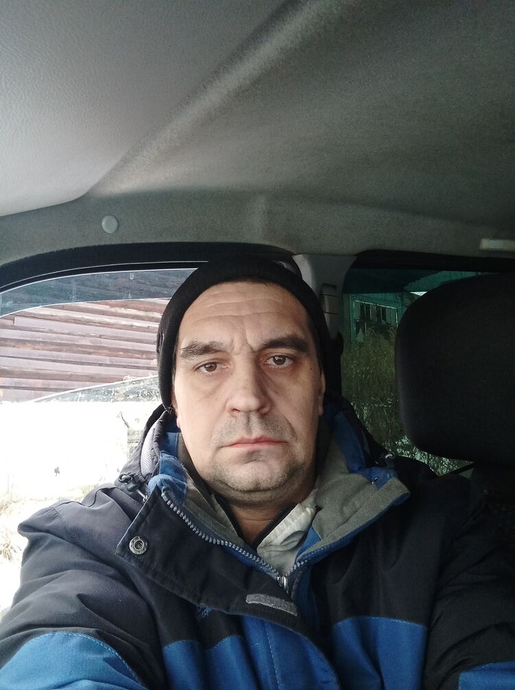  ,   Ivan, 40 ,   ,   , c , 