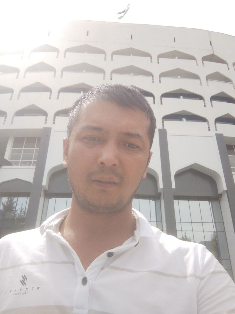  36368637  Husniddin, 35 ,    