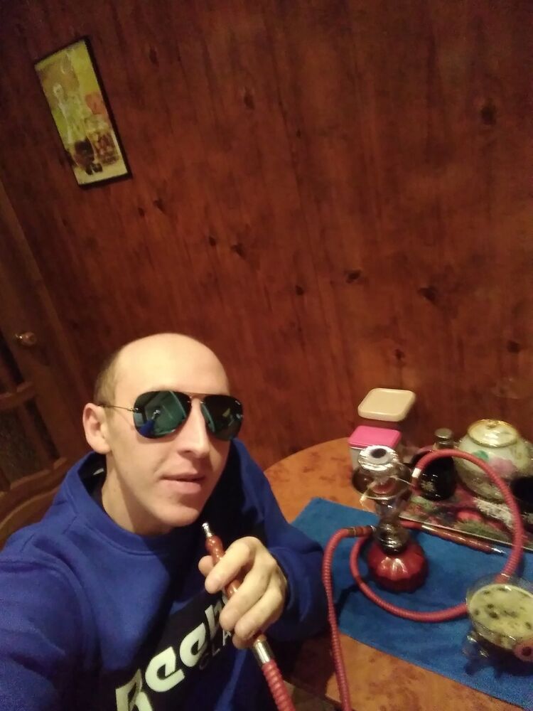  10976817  , 37 ,    