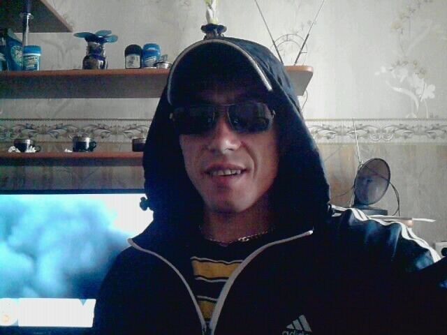  39995277  Anatolii, 43 ,    