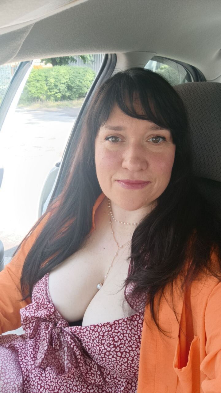  ,   Tetiana, 45 ,   c 