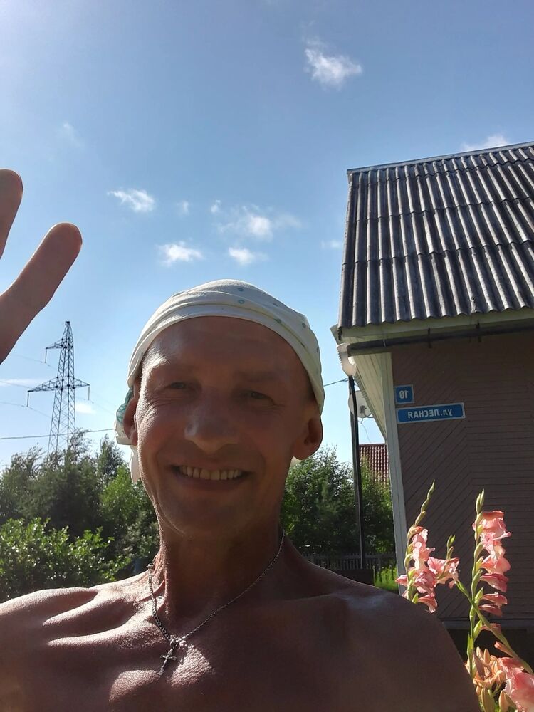  48270037  , 49 ,    
