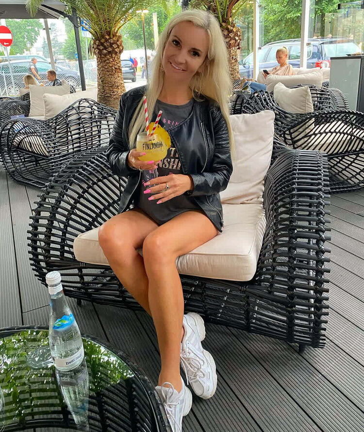  Lambeth,   Alisa, 38 ,   ,   