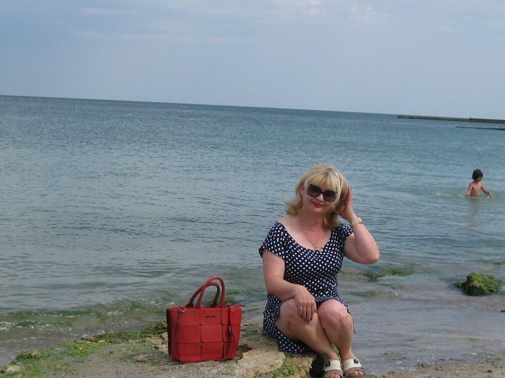  20239207  Svetlana, 60 ,    